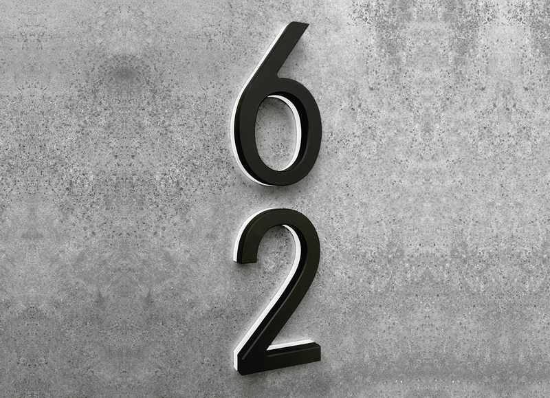 Modern 5″ Black / Blue LED Numbers