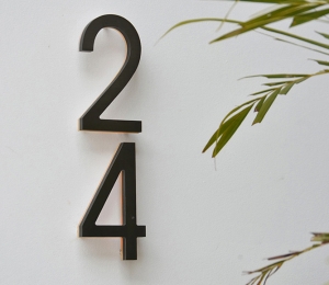 Modern 5″ Bronze House Numbers Illuminated