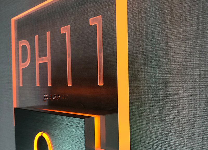 Floating Clear Horizontal Number Sign + Doorbell