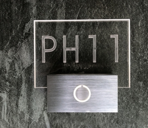 Floating Clear Horizontal Number Sign + Doorbell