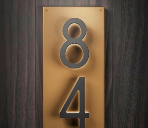 Vertical Backplate for 8″ Numbers