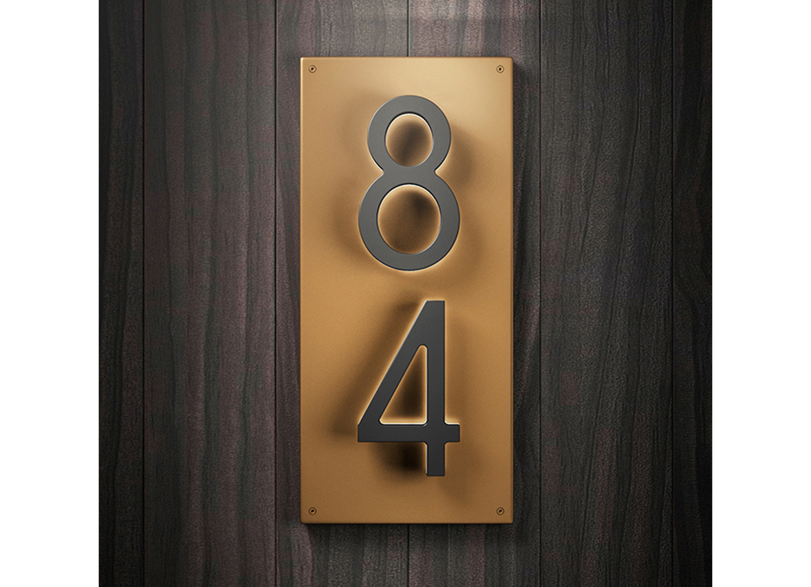 Vertical Backplate for 8″ Numbers