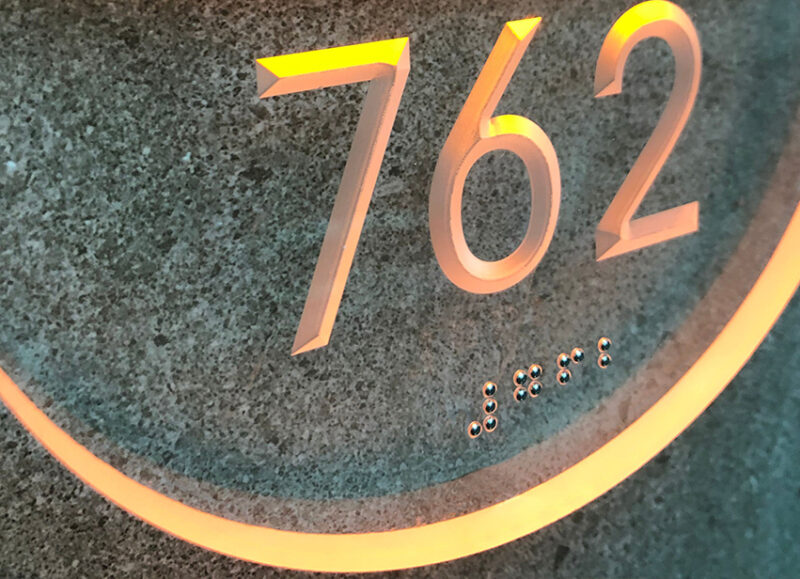 Round Bronze Clear Lighted Number Panel + Doorbell